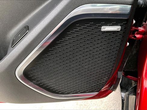 Used 2024 Chevrolet Traverse RS image 36