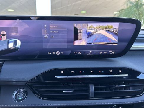 Used 2025 Buick Enclave Preferred image 22