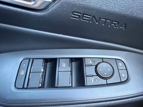 New 2026 Nissan Sentra SV w/ SV Convenience Package FWD image 18