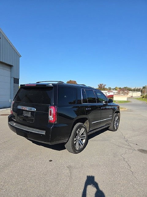 Used 2019 GMC Yukon Denali w/ Denali Ultimate Package AWD/4WD image 6
