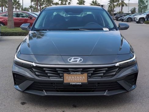 New 2026 Hyundai Elantra Hybrid FWD image 29