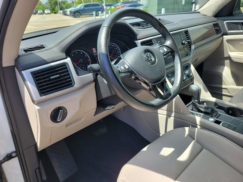 Used 2019 Volkswagen Atlas SE FWD image 22