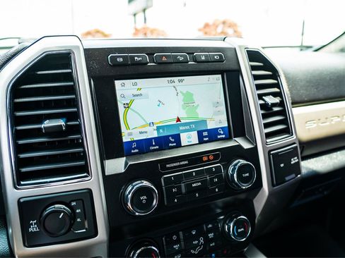 Used 2021 Ford F250 Lariat AWD/4WD image 19