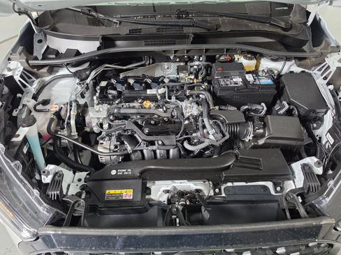 Used 2023 Toyota Corolla Cross LE image 13