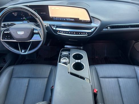Certified 2024 Cadillac Lyriq Sport w/ LPO, Floor Liner Package AWD/4WD image 14