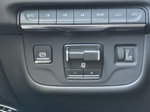 New 2026 Cadillac Escalade Sport w/ Touring Package AWD/4WD image 33
