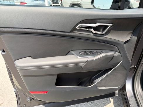 New 2026 Kia Sportage X-Line AWD/4WD image 17