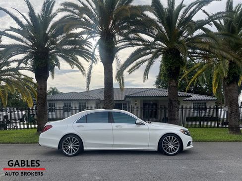 Used 2014 Mercedes-Benz S 550 Sedan image 2