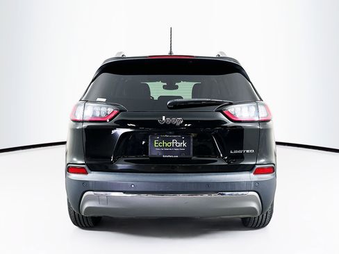 Used 2019 Jeep Cherokee Limited FWD image 7