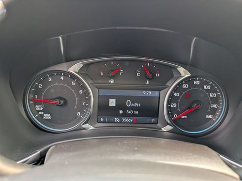 Used 2024 Chevrolet Equinox Premier FWD image 15