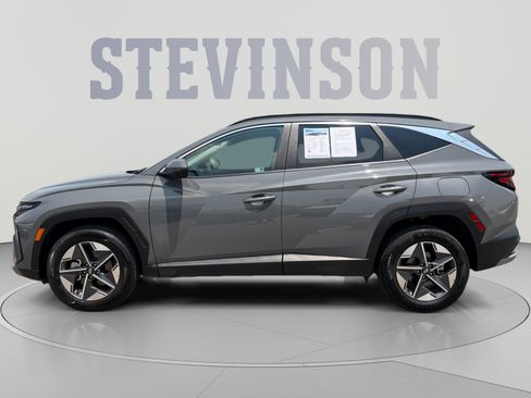 Used 2025 Hyundai Tucson SEL AWD/4WD image 2