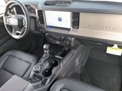 New 2025 Ford Bronco Outer Banks AWD/4WD image 61