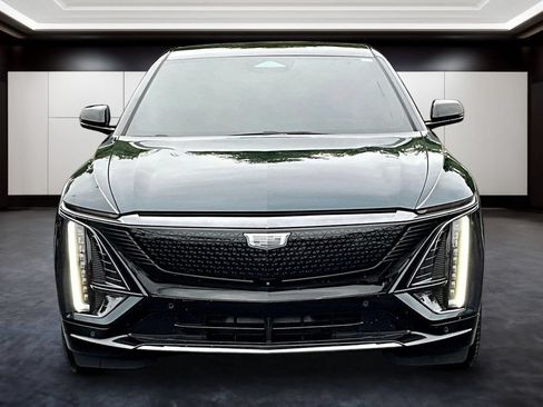 Certified 2024 Cadillac Lyriq Sport w/ LPO, Floor Liner Package AWD/4WD image 2
