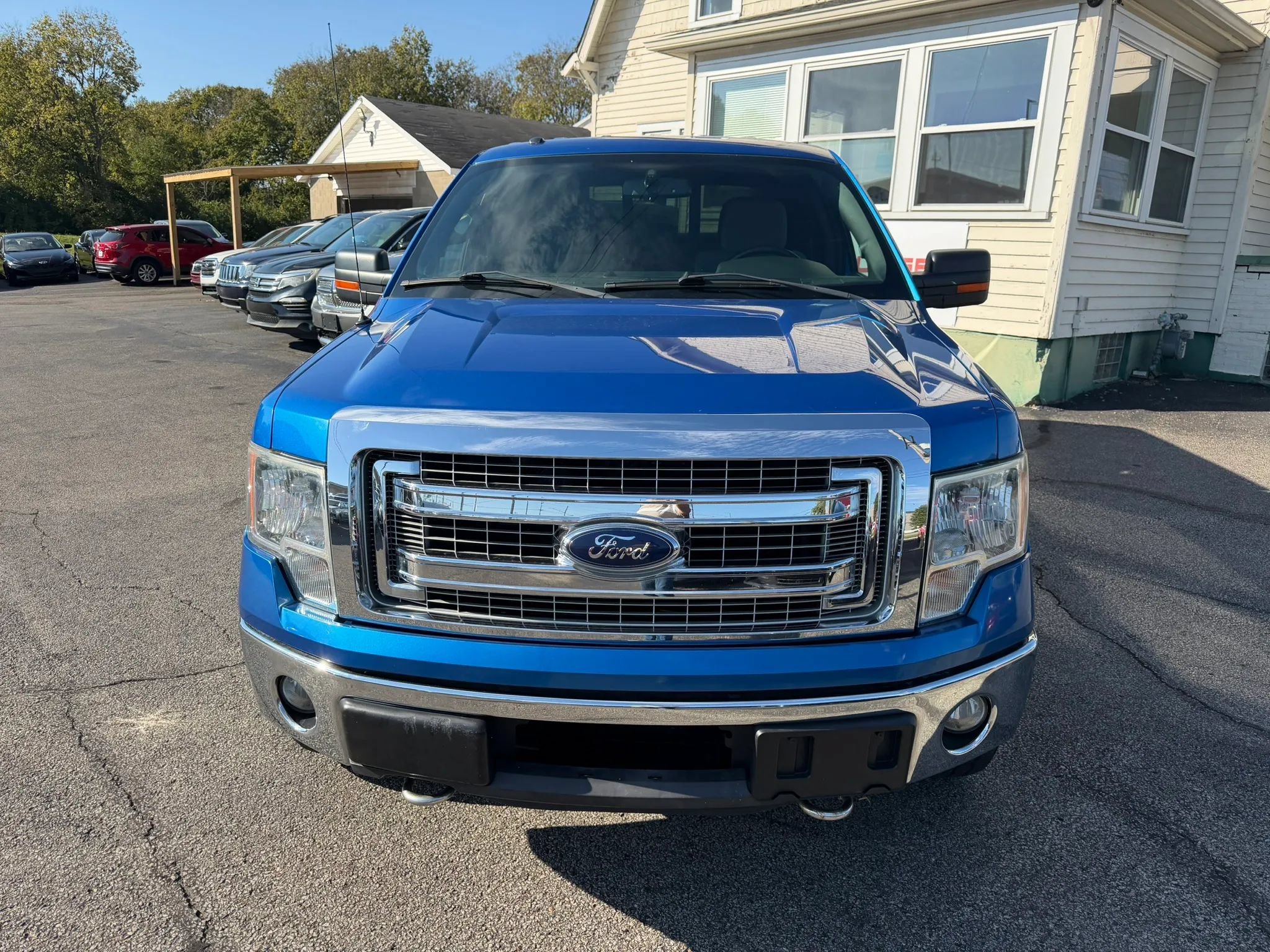 Used 2013 Ford F150 XLT w/ Luxury Equipment Group AWD/4WD image 4