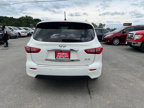Used 2013 INFINITI JX35 AWD w/ Premium Pkg image 2