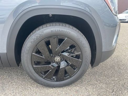 New 2026 Volkswagen Atlas SE AWD/4WD image 10