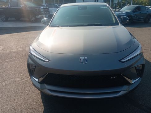 New 2025 Buick Envista Sport Touring w/ Convenience I Package image 8