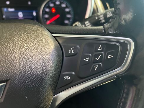 Used 2019 Chevrolet Equinox LT image 25