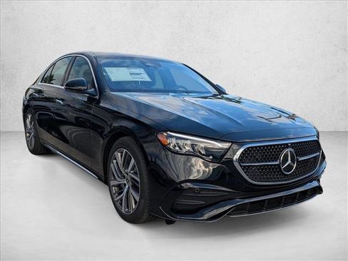 New 2026 Mercedes-Benz E 450 4MATIC Sedan image 6