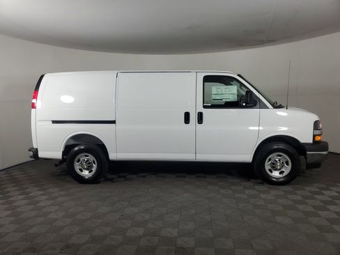 New 2026 Chevrolet Express 2500 w/ Driver Convenience Package RWD image 2