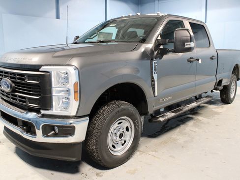 New 2025 Ford F250 XL w/ XL Driver Assist Package image 20