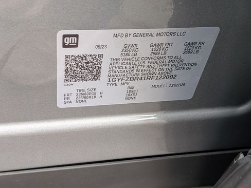 Used 2024 Cadillac XT4 Luxury w/ Cold Weather Package AWD/4WD image 31