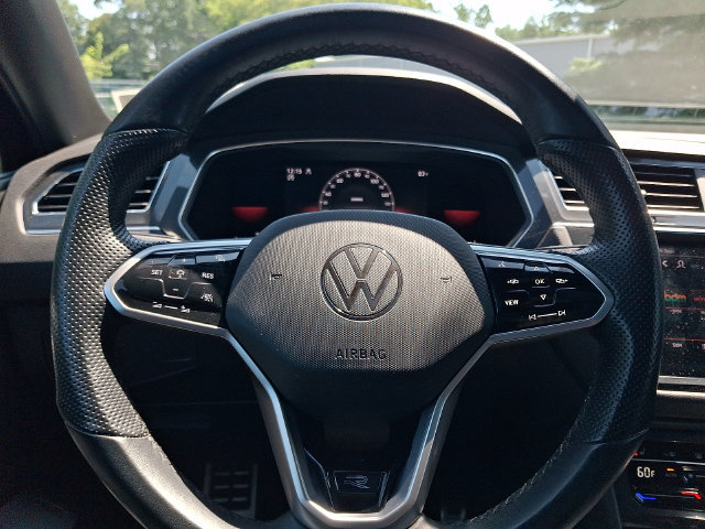 Used 2023 Volkswagen Tiguan SE R-Line AWD/4WD image 19