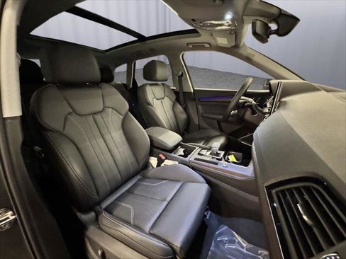Certified 2025 Audi Q5 2.0T Premium Plus w/ Premium Plus Package image 25