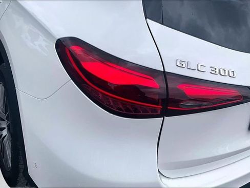 Used 2026 Mercedes-Benz GLC 300 4MATIC image 20