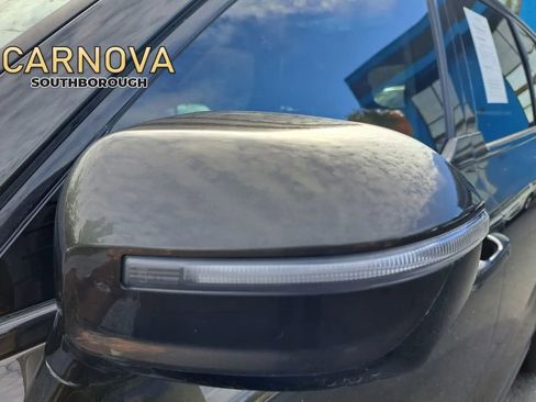 Used 2022 Kia Telluride SX image 32