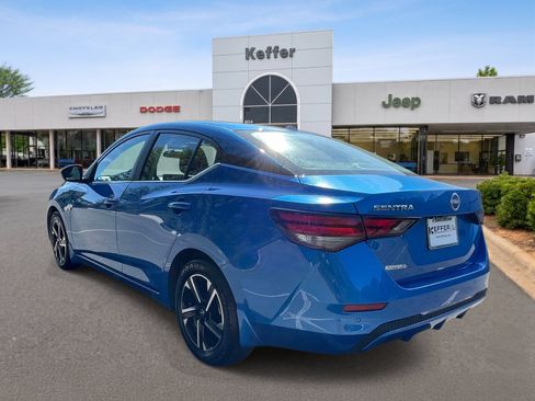 Used 2024 Nissan Sentra SV FWD image 4