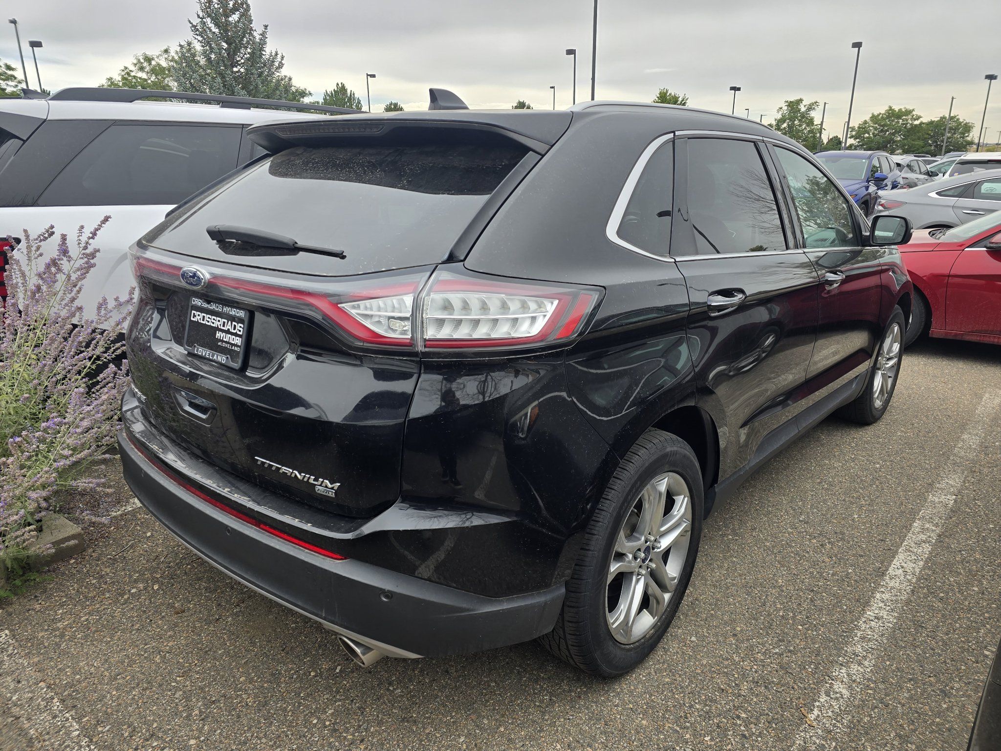 Used 2016 Ford Edge Titanium w/ Technology Package AWD/4WD image 6