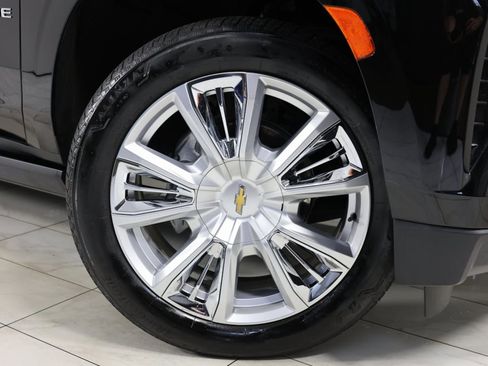 Used 2024 Chevrolet Tahoe High Country w/ Premium Package 2 image 15