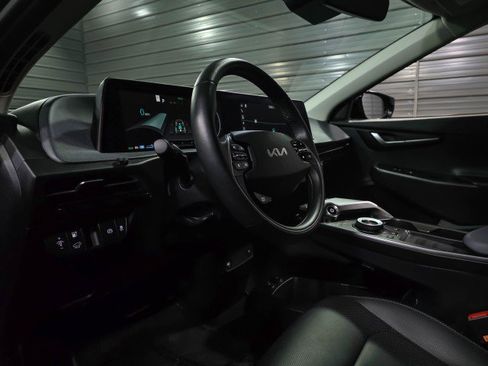 Used 2024 Kia EV6 Wind w/ Wind Technology Package image 10