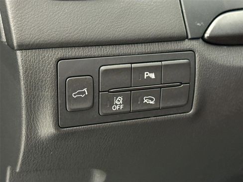 Certified 2023 MAZDA CX-9 Carbon Edition image 16