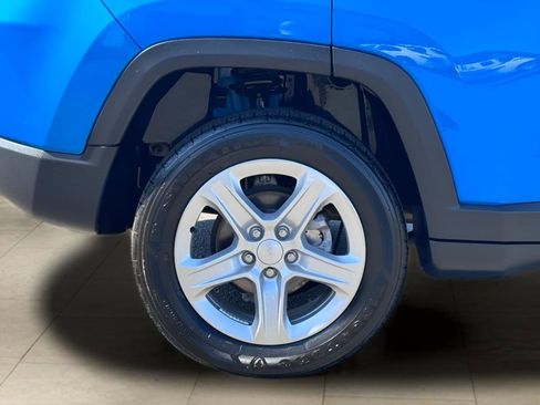 Used 2024 Jeep Compass Sport AWD/4WD image 38