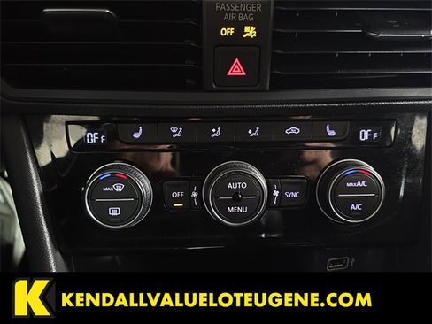 Used 2019 Volkswagen Jetta R-Line image 15