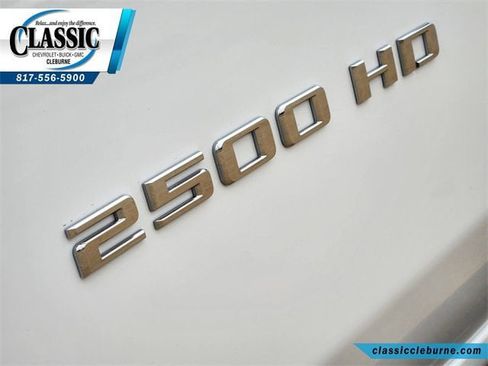 Used 2025 Chevrolet Silverado 2500 Custom w/ Custom Value Package image 14