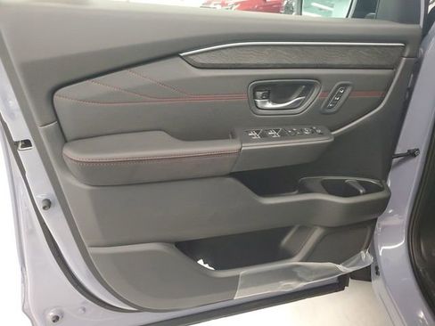 New 2026 Honda Pilot Black Edition image 20