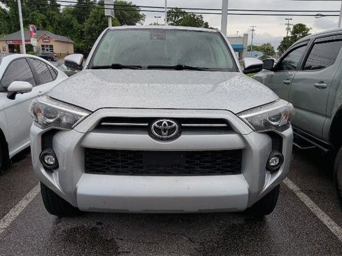 Used 2021 Toyota 4Runner SR5 RWD image 1
