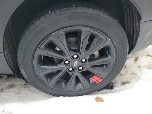 Used 2023 Chevrolet Bolt EUV LT w/ Convenience Package image 23