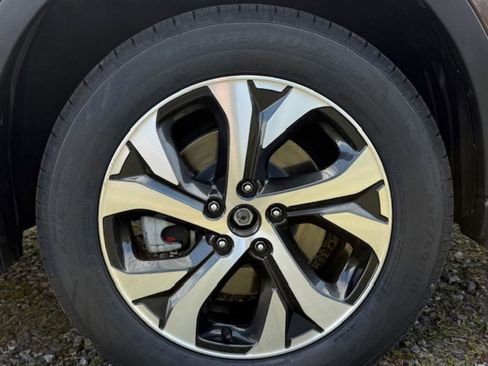 Used 2020 Subaru Outback Limited image 23