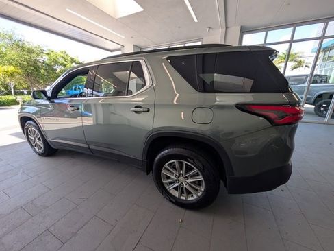 Certified 2023 Chevrolet Traverse LT FWD image 10