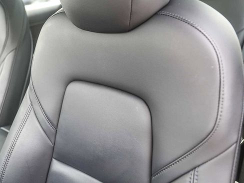 Used 2023 Tesla Model 3 Standard Range image 19