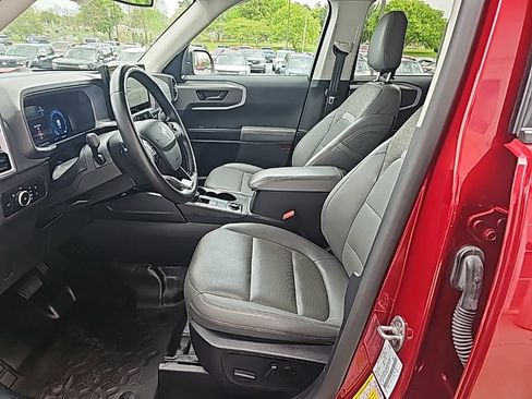 Used 2025 Ford Bronco Sport Badlands AWD/4WD image 9