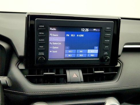 Used 2019 Toyota RAV4 XLE image 18