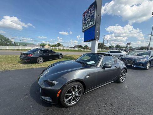Used 2021 MAZDA MX-5 Miata RF Grand Touring image 18