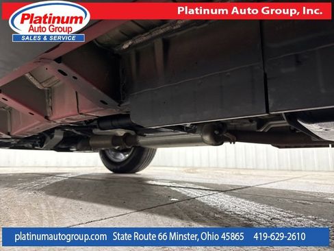 Used 2023 GMC Acadia SLE w/ Driver Convenience Package image 60