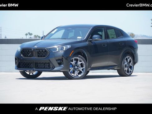 New 2026 BMW X2 xDrive28i w/ M Sport Package AWD/4WD image 1