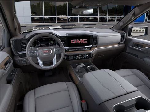 New 2026 GMC Sierra 1500 SLT image 15